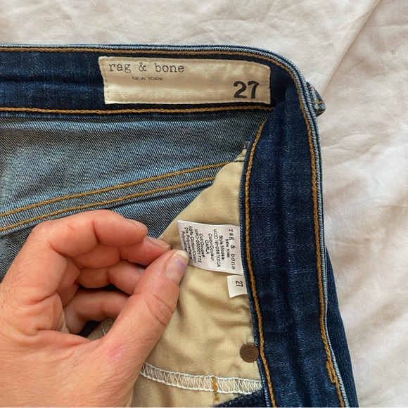 3 Dark Wash HighRise Skinny - Picture 9 of 13